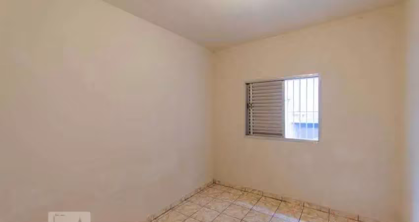Casa com 3 quartos para alugar na Rua Careiro, Cangaíba, São Paulo