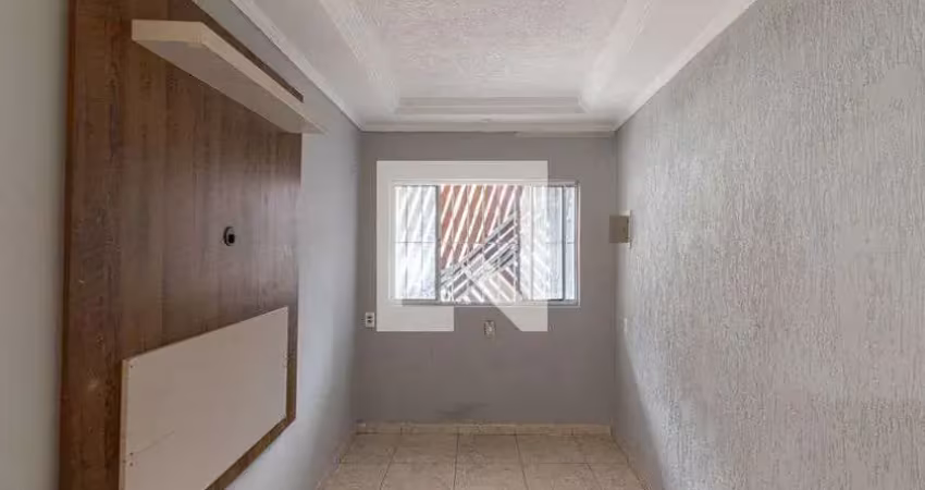 Casa com 3 quartos para alugar na Rua Casa do Trem, Itaquera, São Paulo
