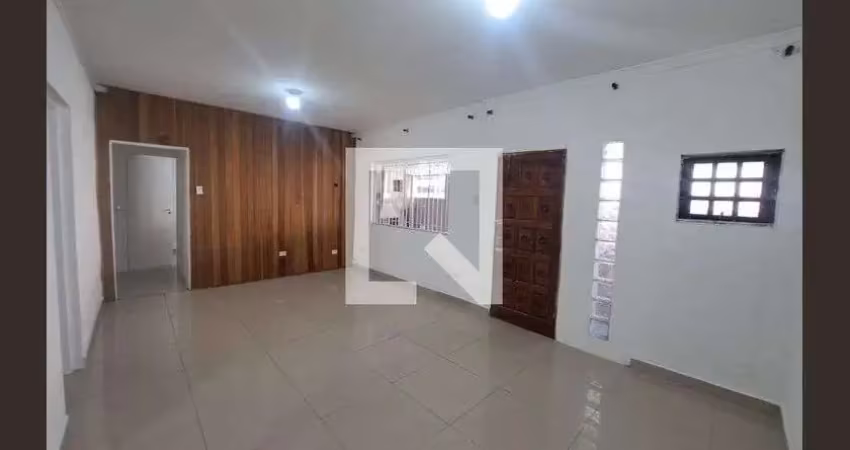 Casa com 3 quartos para alugar na Rua Martin Afonso, Piratininga, Osasco