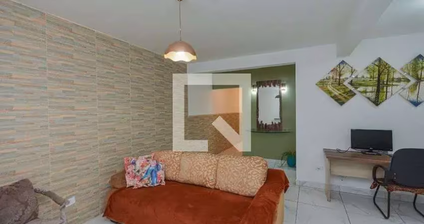 Casa com 2 quartos para alugar na Rua José Varela, Interlagos, São Paulo
