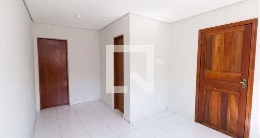Casa com 1 quarto para alugar na Rua Alcides Prado, Vila Euthalia, São Paulo