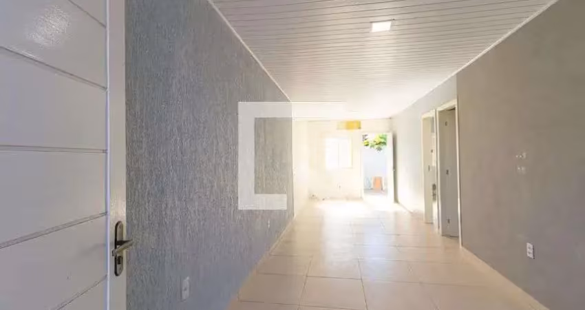 Casa com 2 quartos para alugar na Rua Leon Denis, Mato Grande, Canoas
