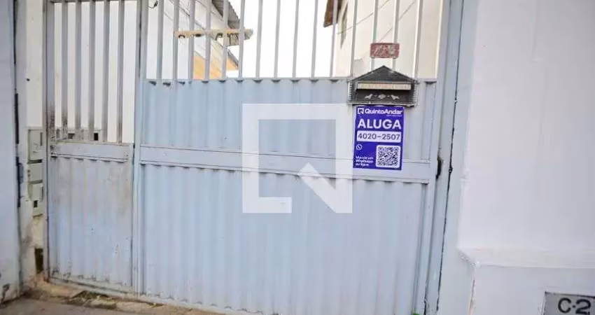 Casa com 4 quartos para alugar na Rua Quintino Bocaiúva, Setor Coimbra, Goiânia