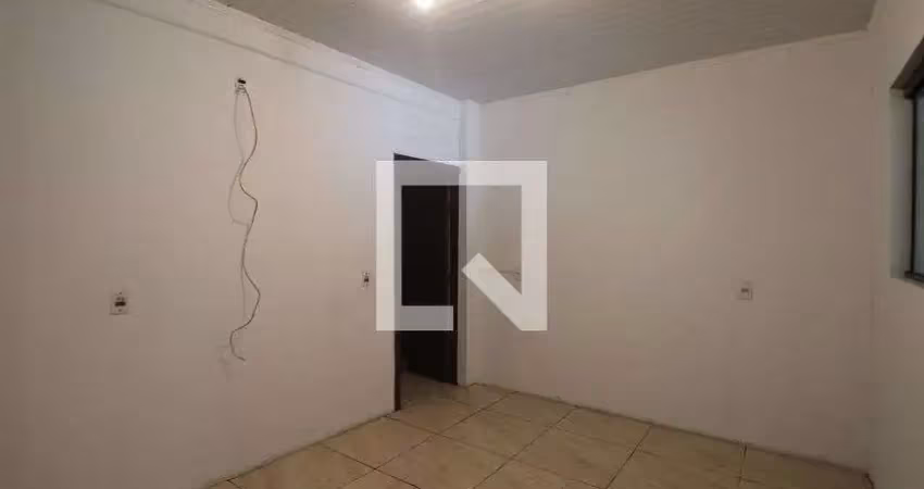 Casa com 3 quartos para alugar na Rua Epitácio Pessoa, Niterói, Canoas