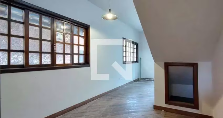Casa / sobrado em condomínio para aluguel - pechincha, 3 quartos,  301 m² - rio de janeiro
