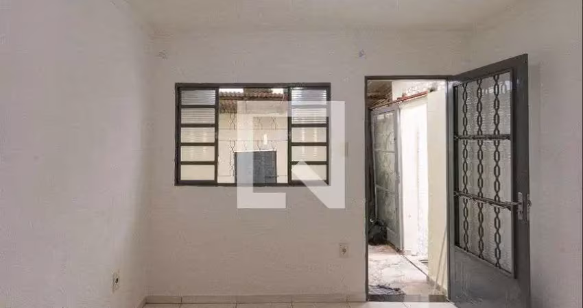 Casa para aluguel - jardim santa lúcia, 2 quartos,  40 m² - campinas