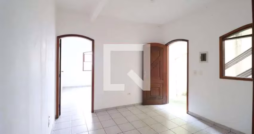 Casa com 1 quarto para alugar na Rua Rodrigo Caro, Jardim Daysy, São Paulo