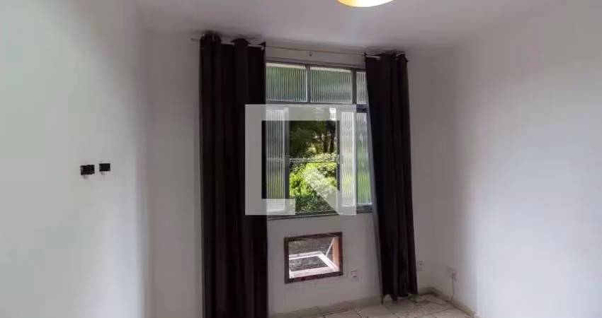 Kitnet / stúdio para aluguel - centro , 1 quarto,  22 m² - niterói