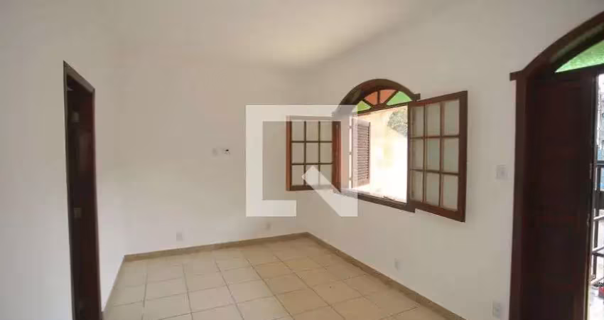Casa para aluguel - caiçara-adelaide, 3 quartos,  200 m² - belo horizonte