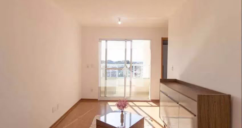 Casa com 2 quartos para alugar na Avenida Comendador Franco, Uberaba, Curitiba