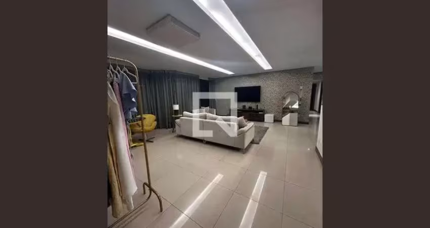 Apartamento com 4 quartos para alugar na Avenida Almirante Benjamin Sodré, Ingá, Niterói