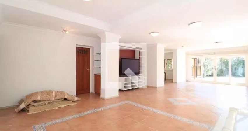 Casa com 4 quartos para alugar na Rua Tomé de Souza, Lapa, São Paulo