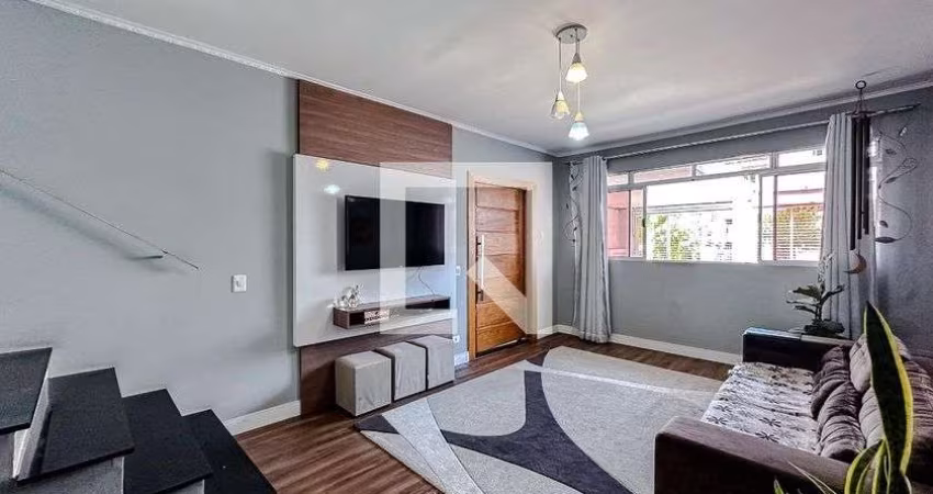 Casa com 3 quartos para alugar na Rua Francisco Cioffi, Mooca, São Paulo