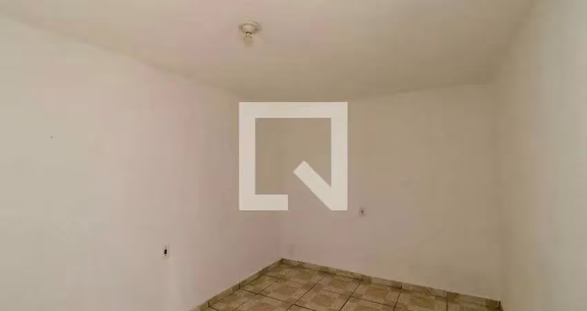 Casa com 1 quarto para alugar na Rua Annie Álvares Penteado, Aricanduva, São Paulo