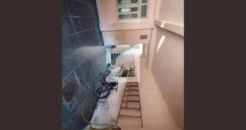 Casa com 1 quarto para alugar na Rua Lagolândia, Taquara, Rio de Janeiro