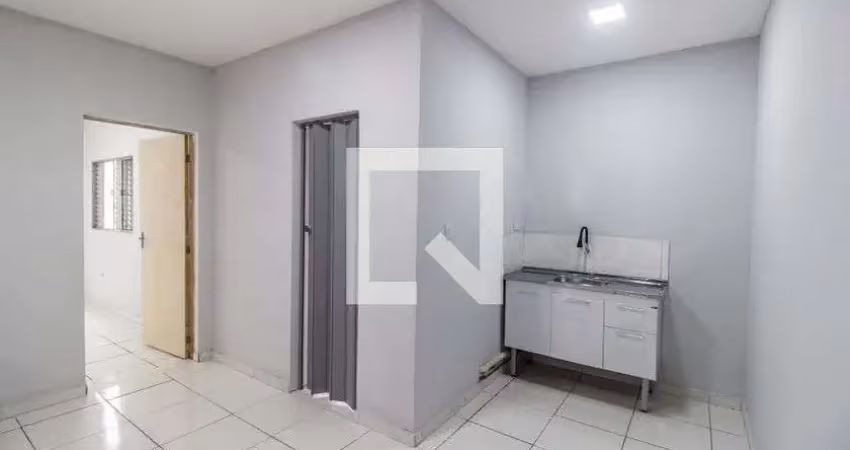 Casa com 1 quarto para alugar na Rua Igarapava, Parque Viana, Barueri