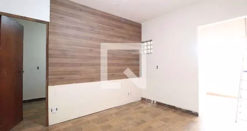 Casa para aluguel - segismundo pereira, 2 quartos,  70 m² - uberlândia