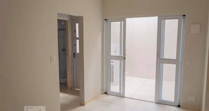 Casa com 2 quartos para alugar na Qe 9 Conjunto A, Guará I, Brasília