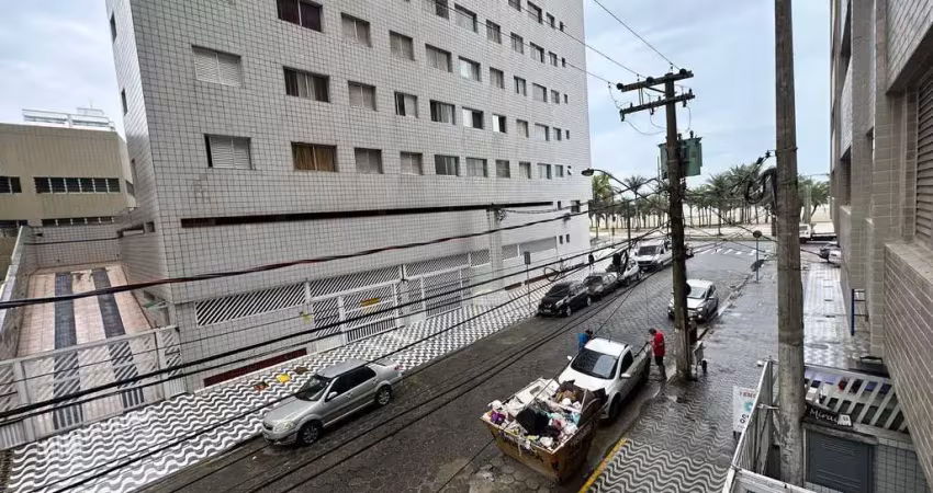 Kitão dividido na aviação, praia grande, 1 quarto, banheiro, elevador, vista mar