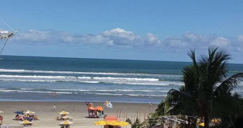 Apartamento na ocian, praia grande, frente mar, amplo, 1 vaga, 70m²