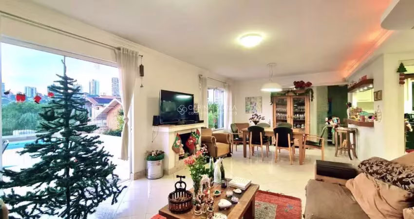 Casa alto padrão na região mais segura de novo hamburgo no bairro jardim mauá: 4 dormitórios, 2 suites, 4 vagas, próximo ao parcão.