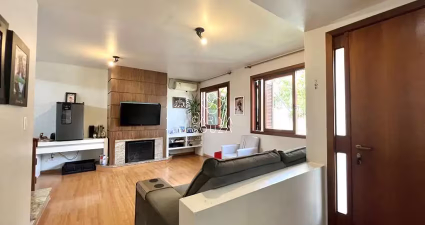 Casa espaçosa — 4 dormitórios, semimobiliada, piscina & muito conforto no bairro ouro branco em novo hamburgo