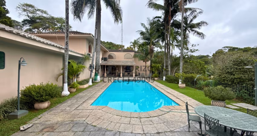 Casa com 3 quartos para alugar no Granja Viana, Cotia 