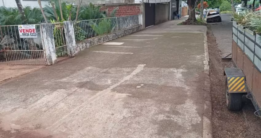Terreno comercial à venda na Rua Raimundo Correia, 130, Zona 06, Maringá