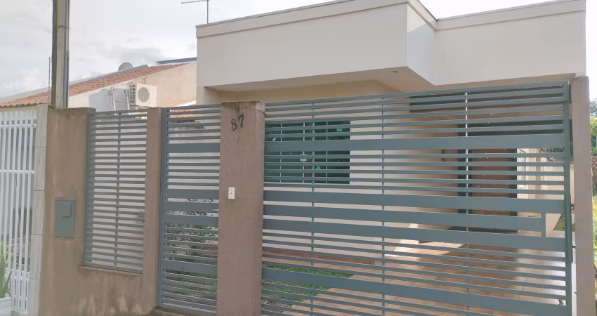 Casa no jardim pinheiros, maringa com suíte mais dois dormitórios