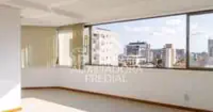 Vende-se: excelente apartamento de 113m² com 3 quartos/suíte e vagas no bairro branco.