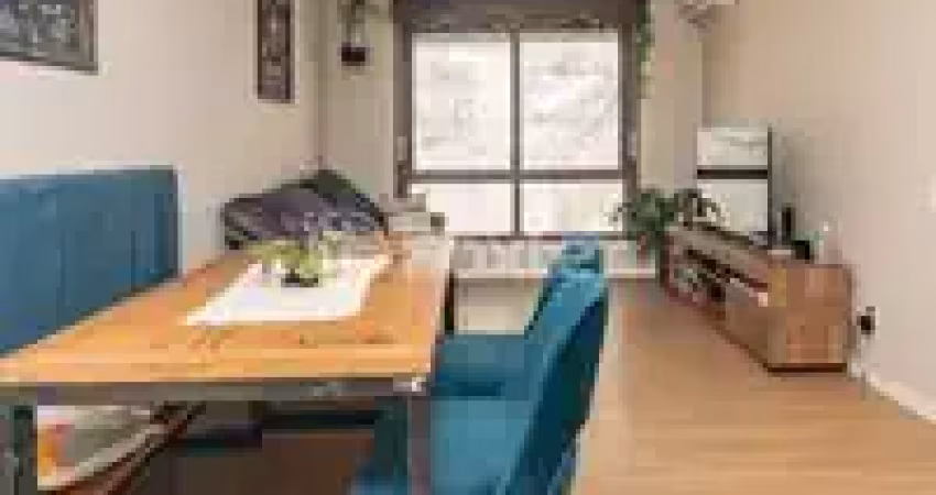Vende-se: cobertura duplex de 3 quartos na rua carlos trein filho.