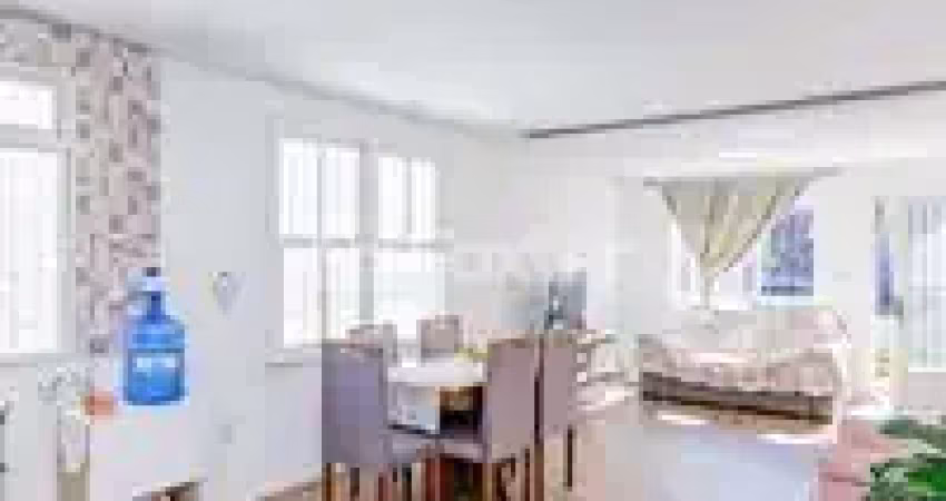 Excelente casa com 03 dorm, suíte, garagem no bairro cristal, porto alegre/rs