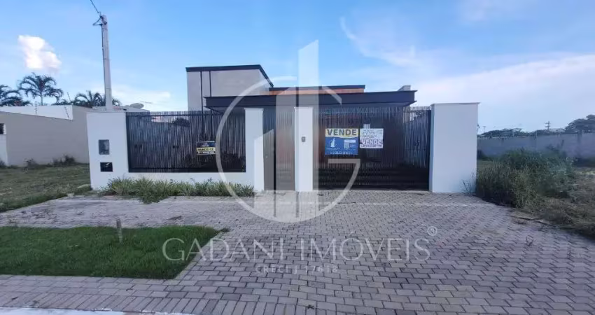 Casa alto padrao a venda com 3 suites no resindencial paris em sinop-mt