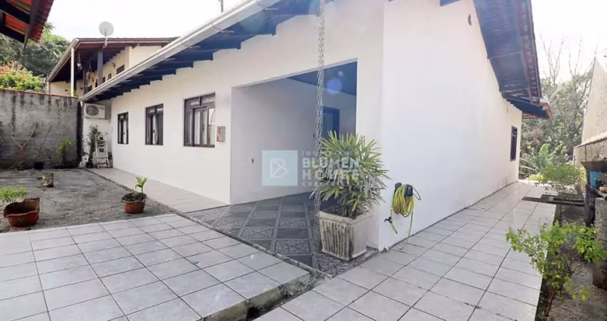 Casa com 4 quartos à venda no Badenfurt, Blumenau 