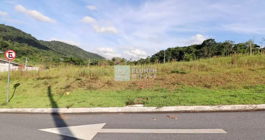 Terreno à venda no Tapajós, Indaial 