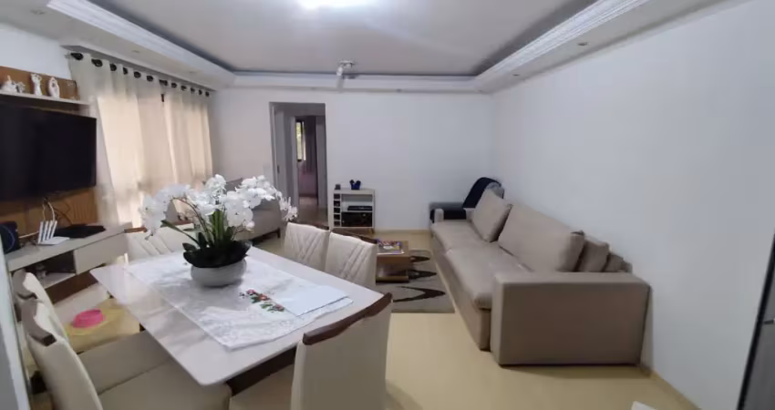 Apartamento espaçoso 2 quartos e pronto para morar no jardim maria rosa