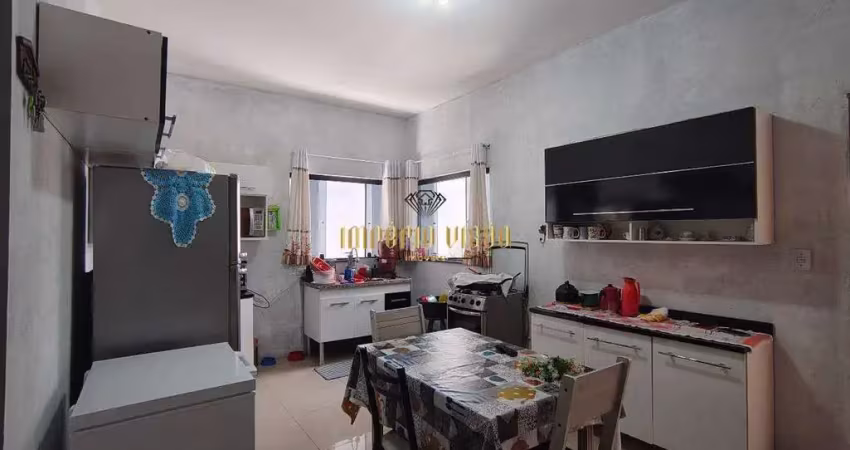 Sobrado à venda com 3 dormitórios, sendo 1 suíte no bairro jardim quaresmeira ii - suzano/sp