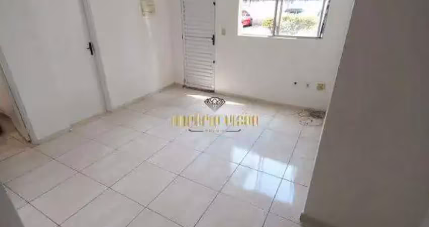 Apartamento térreo com 2 dormitórios com varanda no condominio resindencial ferrara em poá-sp