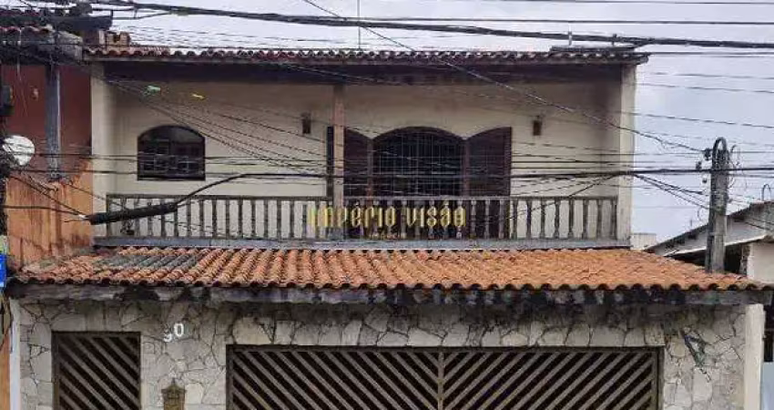 Sobrado á venda com 5 dormitórios, sendo 1 suíte com área gourmet, hidromassagem e aquecimento solar na vila figueira - suzano - sp