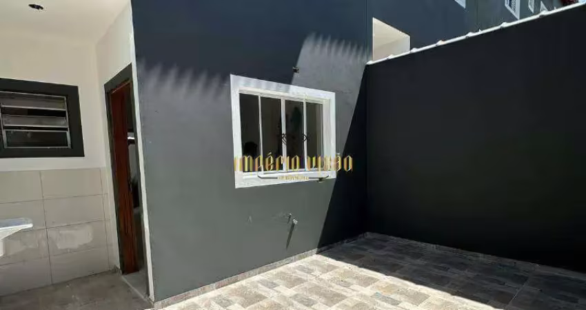 Sobrado à venda com 2 dormitórios, sendo 2 suítes no condomínio villagio caramuru 7- suzano - sp