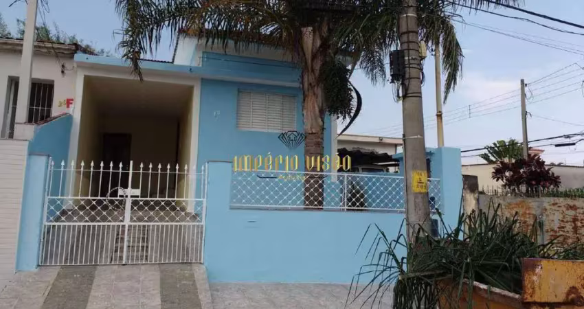Sobrado à venda com 4 dormitórios e 2 vagas de garagem no centro de mogi das cruzes-sp