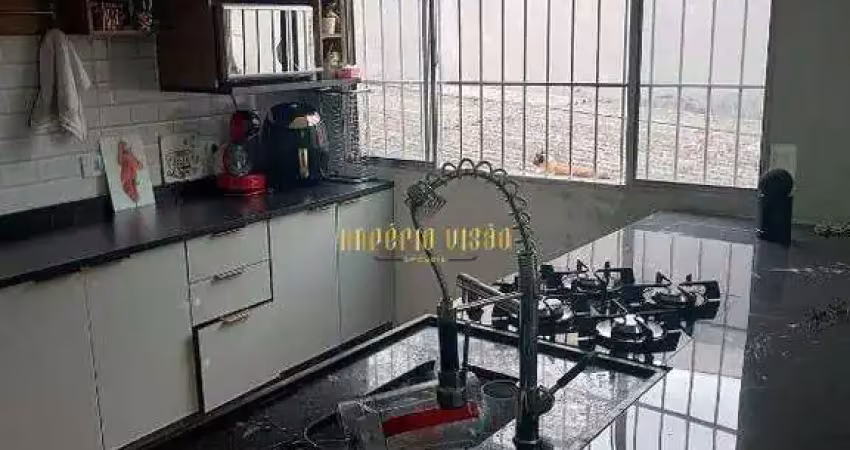 Sobrado com 3 dormitórios, sendo 1 suíte à venda no bairro miguel badra - suzano-sp.