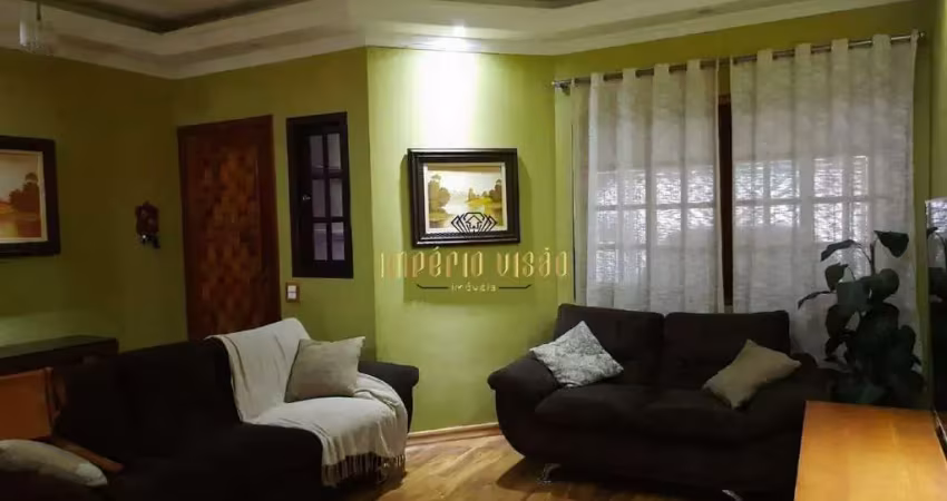 Casa à venda com 2 dormitórios, sendo 1 suíte e cozinha com planejados no bairro jardim layr - mogi das cruzes - sp.