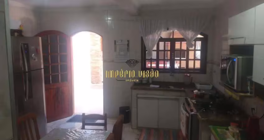 Sobrado à venda com 3 dormitórios e churrasqueira no bairro jardim varan - suzano-sp
