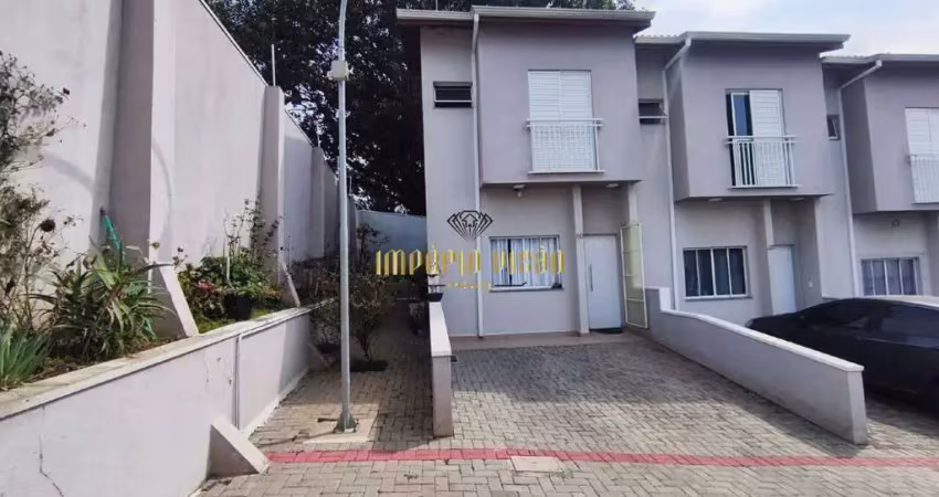 Sobrado à venda com 2 suites, sendo 1 com sacada no condomínio aldeia bianca iv em poá - sp