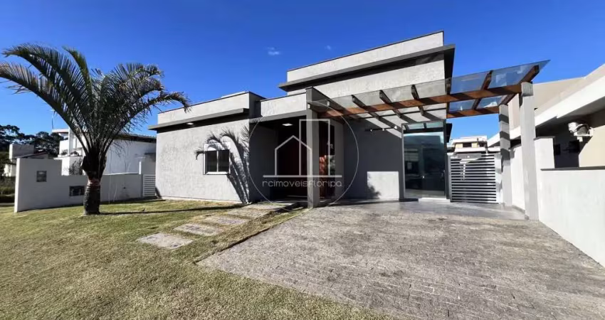 Casa alto padrão para locação em florianópolis, são joão do rio vermelho, 5 dormitórios, 2 suítes, 4 banheiros, 1 vaga