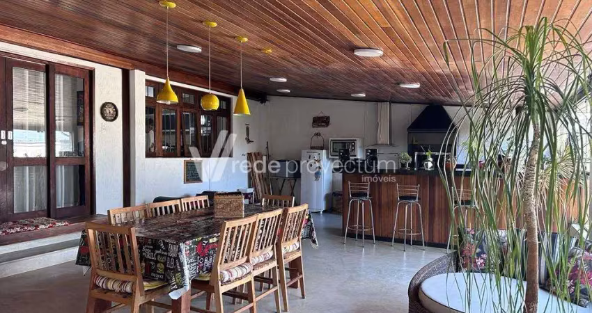 Casa com 3 quartos à venda na Rua Afonso Celso de Assis Figueiredo Júnior, 32, Vila Nogueira, Campinas
