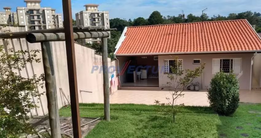 Casa comercial à venda na Laurinda Pomaro Coelho, 645, Parque Santa Bárbara, Campinas