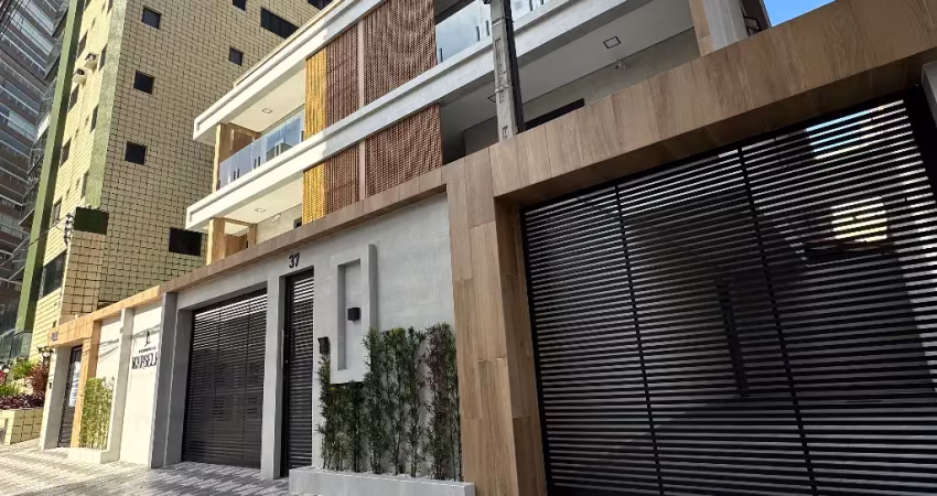 Sobrado triplex com 2 suítes 80 m² 1 vaga de garagem – fino acabamento – praia grande/sp