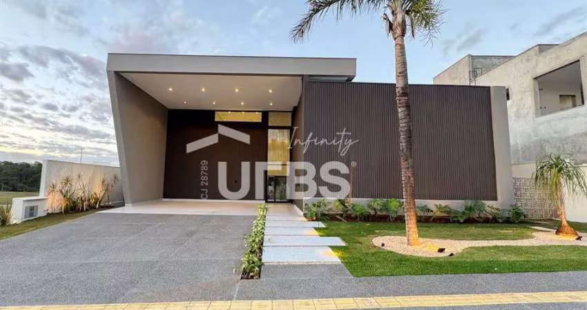 Casa em condomínio fechado com 4 quartos à venda na Rua CS3, Parque Cidade, Goiânia